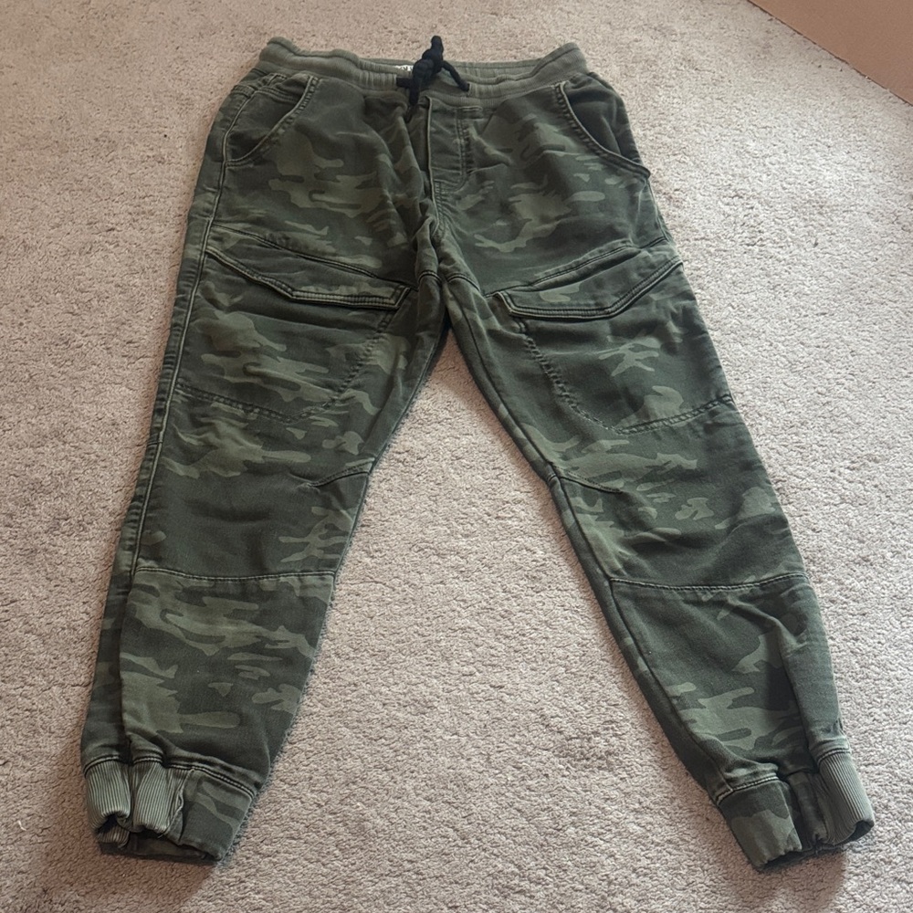 Zara Camouflage Cargo Jogger